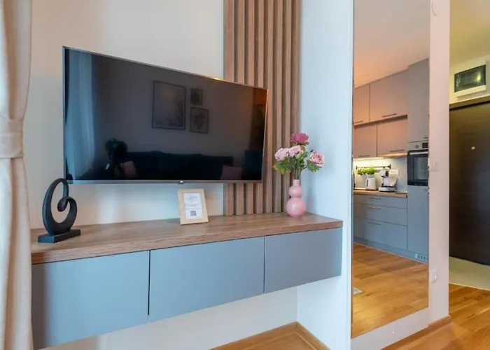 2 아파트 즐라티보